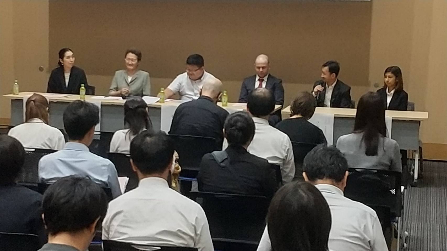 9/1 多摩地区専修学校協議会主催イベントで利重がパネラー登壇